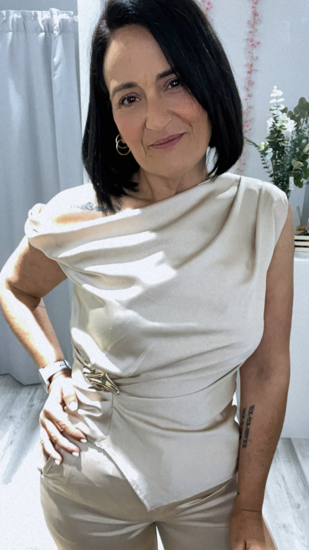 Traje Cayetana